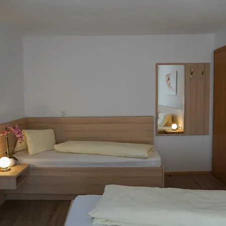 Jodlbauerhof Apartment Weyregg